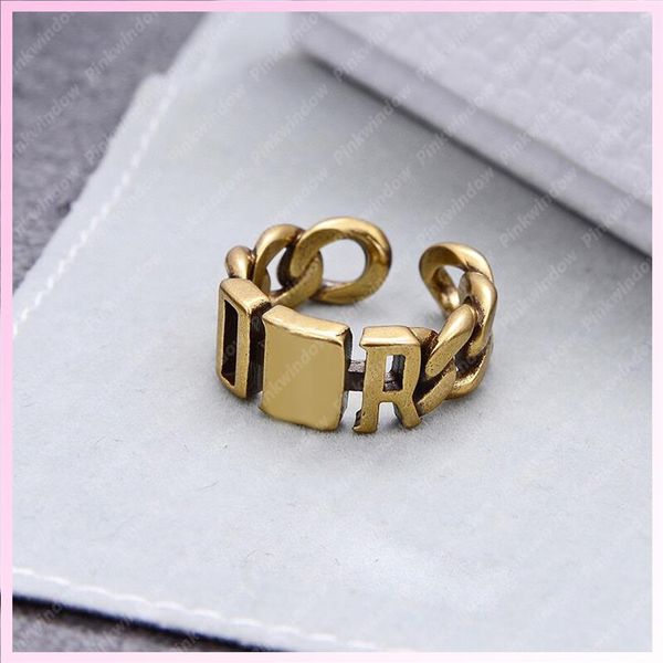 2021 women rings jewelry womens desginers ring love ring mens designer accessories womens luxurys designers 2105124l291z, Golden;silver
2021 women rings jewelry womens desginers ring love ring mens designer accessories womens luxurys designers 2105124l291z, Golden;silver