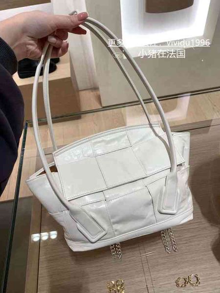 designer bags 2022 green cassette woven waist bag woven square tofu botegaass totes luxury chain vintage cassette pillow square dumpling w21
designer bags 2022 green cassette woven waist bag woven square tofu botegaass totes luxury chain vintage cassette pillow square dumpling w21