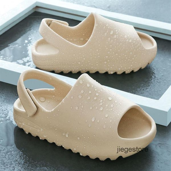 designer home slipper men eva rubber kids triple bone resin desert sand pure pattern foam slippers boy girls west slide slides sandals 270y, Black;grey
designer home slipper men eva rubber kids triple bone resin desert sand pure pattern foam slippers boy girls west slide slides sandals 270y, Black;grey