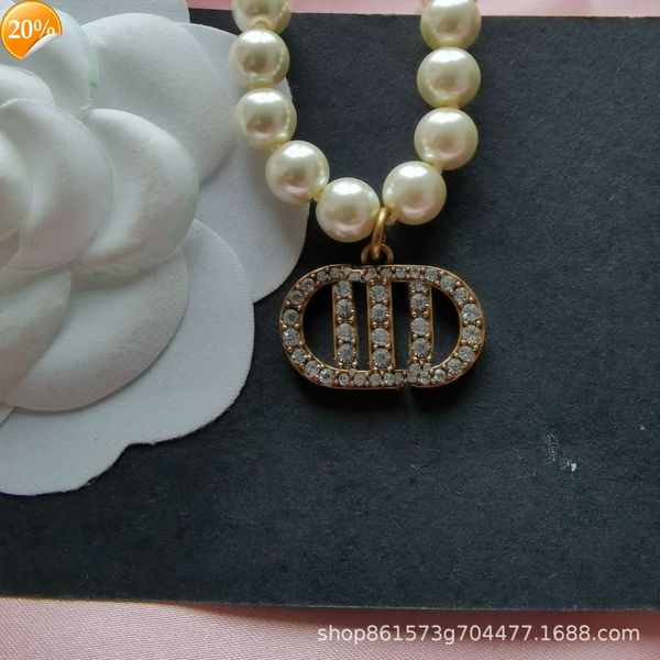 high-end fashion design women's necklace 2022 new pearl d diamond inlaid cd ancient gold, Silver
high-end fashion design women's necklace 2022 new pearl d diamond inlaid cd ancient gold, Silver