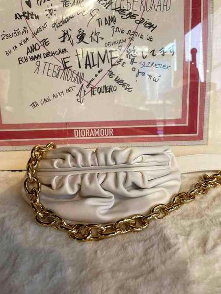 designer bags 2022 green cassette woven waist bag woven square tofu botegaass totes luxury chain vintage cassette pillow square dumpling z9x
designer bags 2022 green cassette woven waist bag woven square tofu botegaass totes luxury chain vintage cassette pillow square dumpling z9x