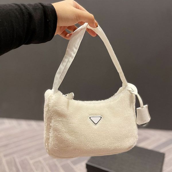 lamb wool hobo bag soft shoulder underarm bag women handbags armpit bags classics plush purse zipper classic triangular sequins designer tow
lamb wool hobo bag soft shoulder underarm bag women handbags armpit bags classics plush purse zipper classic triangular sequins designer tow