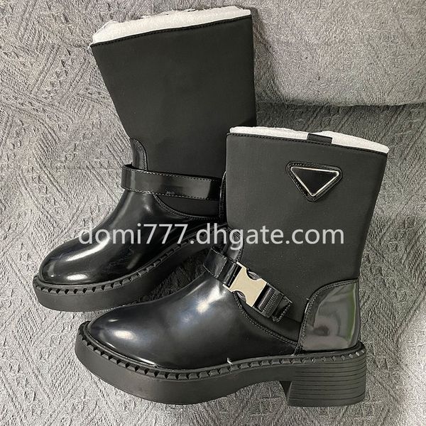 fashion black women's haft boots with buckle for women autumn winter boots
fashion black women's haft boots with buckle for women autumn winter boots