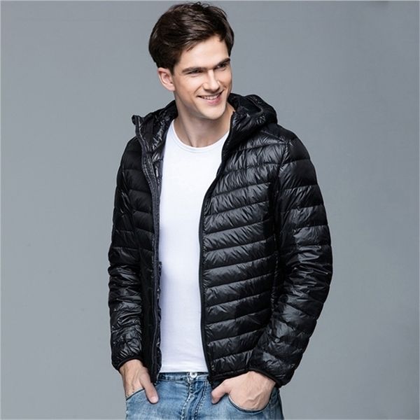 men's down parkas men fluffy winter coat fashion hooded 90% white duck jackets ultralight puffer portable slim 5xl 6xl 220919, Black
men's down parkas men fluffy winter coat fashion hooded 90% white duck jackets ultralight puffer portable slim 5xl 6xl 220919, Black