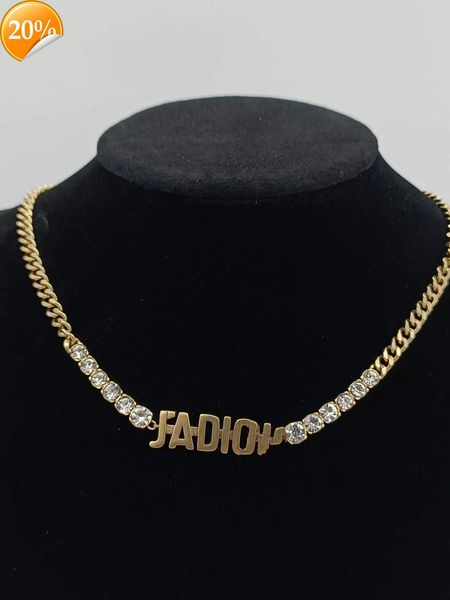 high-end fashion design women's necklce d fmily di fmily's new hs high-grde sense the letters of fmous ldy are light nd luxurious, Silver
high-end fashion design women's necklce d fmily di fmily's new hs high-grde sense the letters of fmous ldy are light nd luxurious, Silver