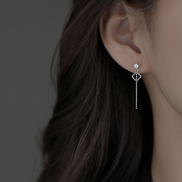 dangle chandelier holiday gift asymmetric flash diamond earrings style tassel geometric women s party wedding jewelry 220920, Silver
dangle chandelier holiday gift asymmetric flash diamond earrings style tassel geometric women s party wedding jewelry 220920, Silver