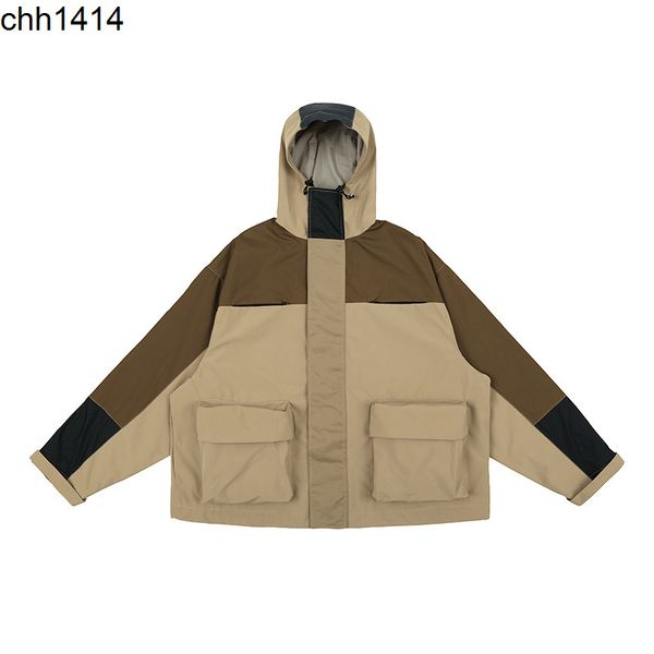 fg menswear 2022 autumn and winter new chaopai high street vibe color blocked nylon stormsuit hooded jacket, Black;brown
fg menswear 2022 autumn and winter new chaopai high street vibe color blocked nylon stormsuit hooded jacket, Black;brown