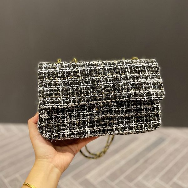 designer channel bags for women black cc handbag leather chain slant shoulder clutch flap totes bag double letters solid hasp waist square s
designer channel bags for women black cc handbag leather chain slant shoulder clutch flap totes bag double letters solid hasp waist square s