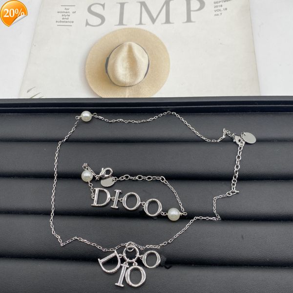high-end fashion design women's necklace di family silver letter cb female d cool personality small crowd light luxury high street temp
high-end fashion design women's necklace di family silver letter cb female d cool personality small crowd light luxury high street temp