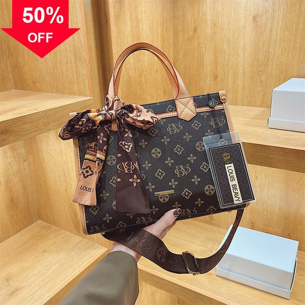 designer evening bag new shoulder mini hand new style one tote autumn and winter fashion printed hand women
designer evening bag new shoulder mini hand new style one tote autumn and winter fashion printed hand women