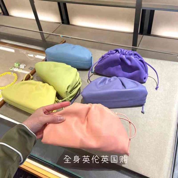 designer bags 2022 green cassette woven waist bag woven square tofu botegaass totes luxury chain vintage cassette pillow square dumpling 7ww
designer bags 2022 green cassette woven waist bag woven square tofu botegaass totes luxury chain vintage cassette pillow square dumpling 7ww