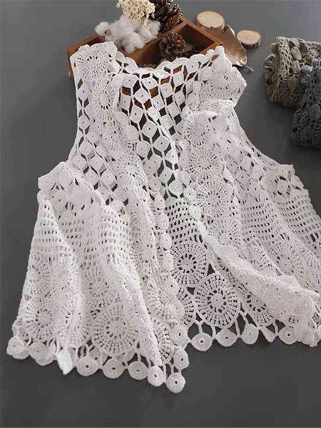 women's sweaters 2022 vests women hollow out solid retro leisure allmatch summer knitted streetwear simple open stitch art outfit femal, White;black
women's sweaters 2022 vests women hollow out solid retro leisure allmatch summer knitted streetwear simple open stitch art outfit femal, White;black