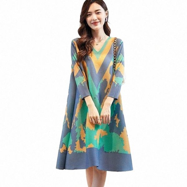 casual dresses plus size dress for women 45-75kg 2022 autumn v-neck loose printed stretch miyake pleated a-line mother's clothing z7qm#, Black;gray
casual dresses plus size dress for women 45-75kg 2022 autumn v-neck loose printed stretch miyake pleated a-line mother's clothing z7qm#, Black;gray