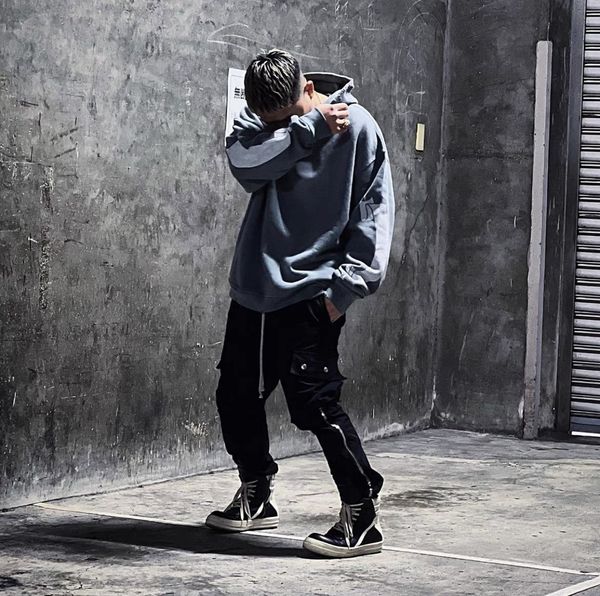 askyurself 2022s loose sweater hoodie new washed ash scroll worn and damaged hooded high street american casual sweater, Black
askyurself 2022s loose sweater hoodie new washed ash scroll worn and damaged hooded high street american casual sweater, Black