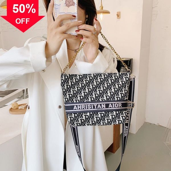 designer evening bag new shoulder mini hand net red female fashion embroidery small square and autumn style oblique span
designer evening bag new shoulder mini hand net red female fashion embroidery small square and autumn style oblique span