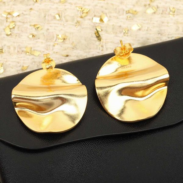 2022 luxury quality charm drop earring oval shape have box stamp in 18k gold plated ps7240a, Golden
2022 luxury quality charm drop earring oval shape have box stamp in 18k gold plated ps7240a, Golden