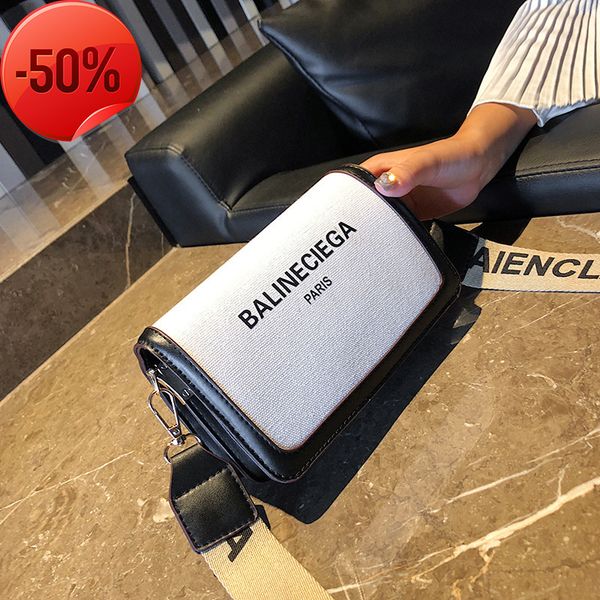 factory clearance specials 50% off designer evening bags summer small women's fashion msenger wide shoulder simple
factory clearance specials 50% off designer evening bags summer small women's fashion msenger wide shoulder simple
