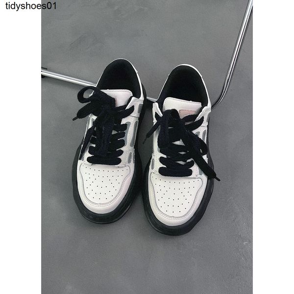 minority sanyuan kangyu amirs bone dissolving shoe house shetu coated heightening board summer rubber shoes, Black
minority sanyuan kangyu amirs bone dissolving shoe house shetu coated heightening board summer rubber shoes, Black