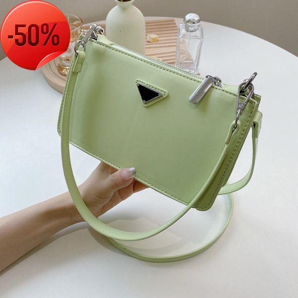 50% off factory clearance specials clutch bags evening wallets ladies shoulder women's summer new red small square fashion one slant ac
50% off factory clearance specials clutch bags evening wallets ladies shoulder women's summer new red small square fashion one slant ac