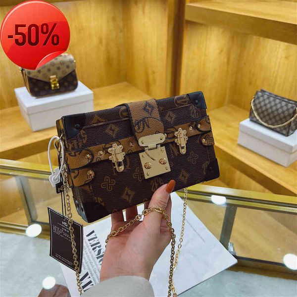 50% off factory clearance specials clutch bags evening wallets ladies shoulder 2022 wholale new small square one msenger printed chain women
50% off factory clearance specials clutch bags evening wallets ladies shoulder 2022 wholale new small square one msenger printed chain women