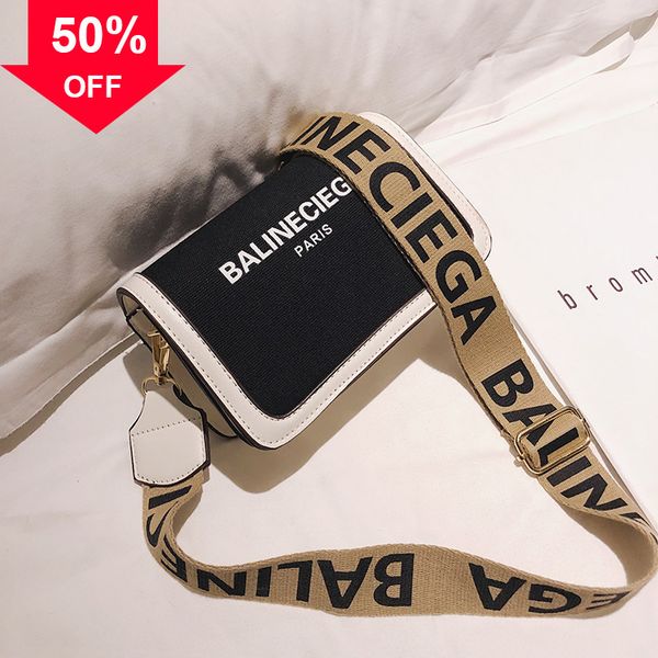 designer evening bag new shoulder mini hand small black texture women's bag msenger fashion small cheap
designer evening bag new shoulder mini hand small black texture women's bag msenger fashion small cheap
