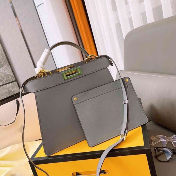 luxury saddle crossbody fends bags for womens multicolor handbag designer sling bag baguette tote shoulder purses woman 7a fashion wallet um
luxury saddle crossbody fends bags for womens multicolor handbag designer sling bag baguette tote shoulder purses woman 7a fashion wallet um