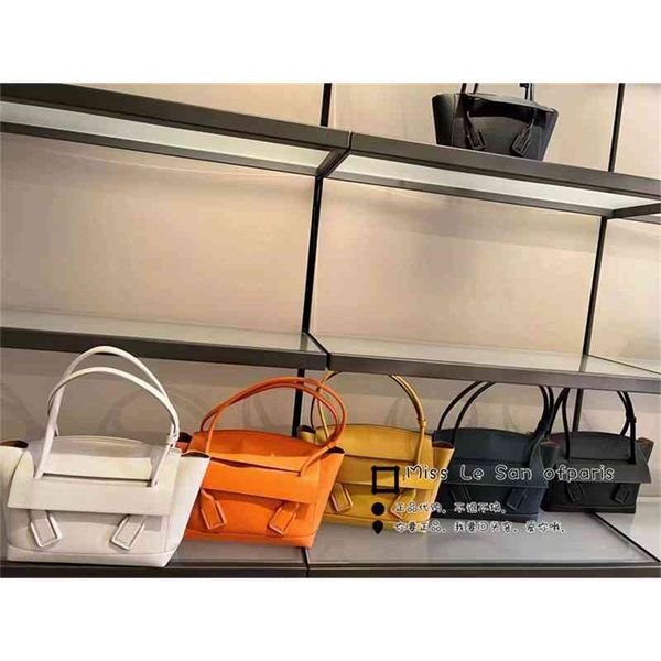 designer bags 2022 green cassette woven waist bag woven square tofu botegaass totes luxury chain vintage cassette pillow square dumpling xci
designer bags 2022 green cassette woven waist bag woven square tofu botegaass totes luxury chain vintage cassette pillow square dumpling xci