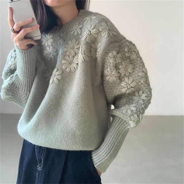 women's sweaters korobov korean o neck long sleeve women pullovers sweaters japanese sweet flower knitted sueter mujer vintage oversize, White;black
women's sweaters korobov korean o neck long sleeve women pullovers sweaters japanese sweet flower knitted sueter mujer vintage oversize, White;black
