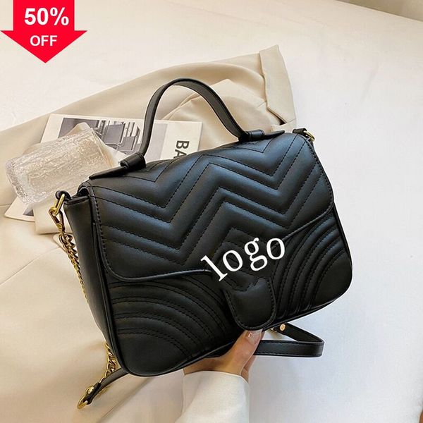 designer evening bag new shoulder mini hand bag female 2022 and summer fashion lingge embroidered thread small square msenger portable
designer evening bag new shoulder mini hand bag female 2022 and summer fashion lingge embroidered thread small square msenger portable