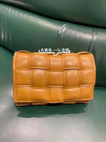 designer bags 2022 green cassette woven waist bag woven square tofu botegaass totes luxury chain vintage cassette pillow square dumpling t74
designer bags 2022 green cassette woven waist bag woven square tofu botegaass totes luxury chain vintage cassette pillow square dumpling t74