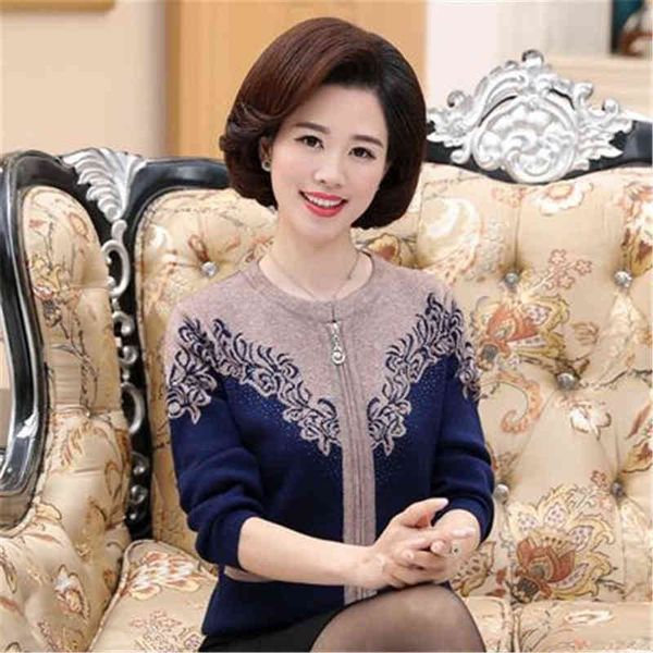 women's sweaters 2022 spring women knitted wool jacket medium age mother zipper sweater vest casual women loose jacket xl 2xl 3xl 4xl, White;black
women's sweaters 2022 spring women knitted wool jacket medium age mother zipper sweater vest casual women loose jacket xl 2xl 3xl 4xl, White;black