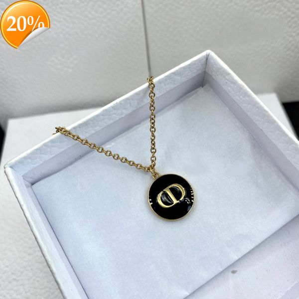high-end fashion design women's necklace d family's new high taste cd pendant, Silver
high-end fashion design women's necklace d family's new high taste cd pendant, Silver