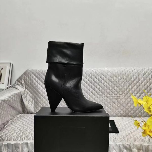 european designer women's short boots martin decoration boots on sheepskin classic shoes soft leather letter thick low heel fashion, Black
european designer women's short boots martin decoration boots on sheepskin classic shoes soft leather letter thick low heel fashion, Black