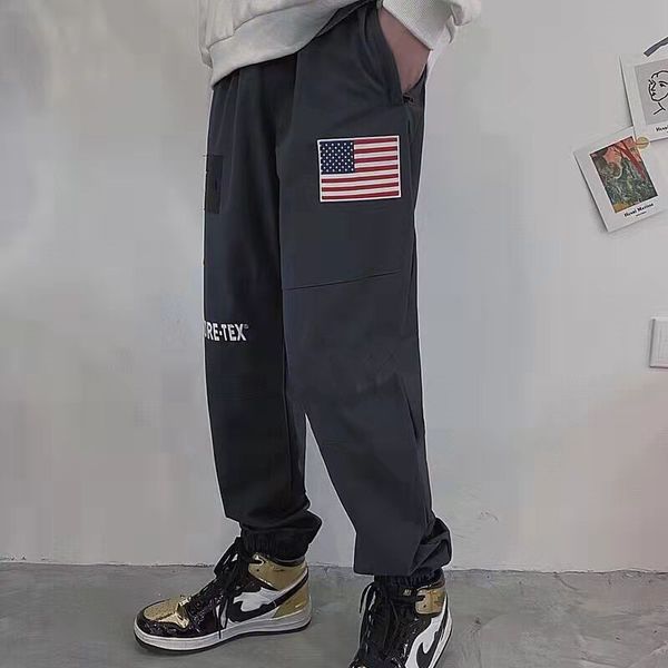 european and american fashion designers outdoor sports multi function leggings leisure jogging fitness essential, Black;green
european and american fashion designers outdoor sports multi function leggings leisure jogging fitness essential, Black;green