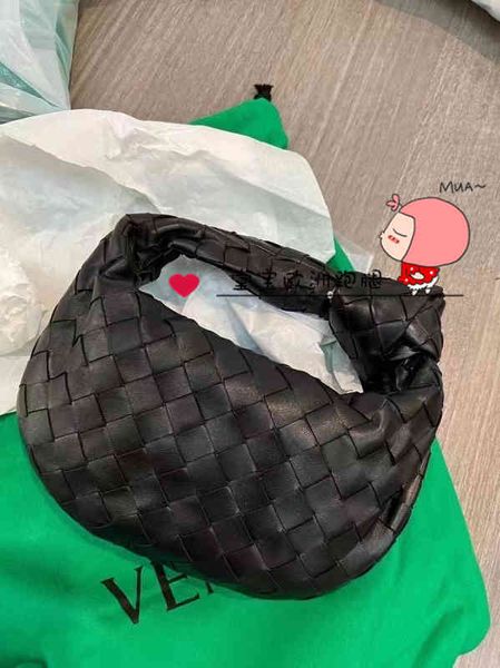 designer bags 2022 green cassette woven waist bag woven square tofu botegaass totes luxury chain vintage cassette pillow square dumpling pfa
designer bags 2022 green cassette woven waist bag woven square tofu botegaass totes luxury chain vintage cassette pillow square dumpling pfa