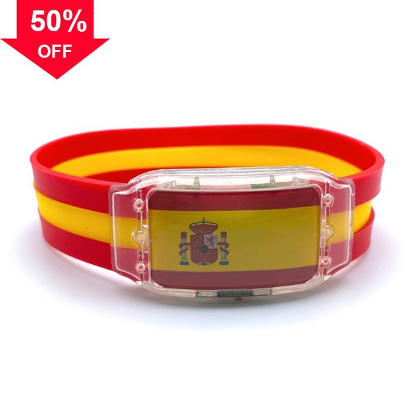 designer bracelets latest world cup 2022 flag spain led luminous silicone material, Black
designer bracelets latest world cup 2022 flag spain led luminous silicone material, Black