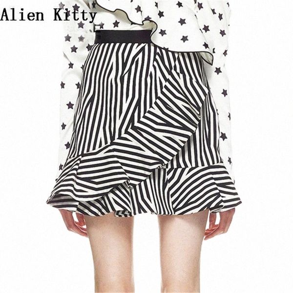 skirts alien kitty 2022 women's a-line short skirt patchwork ruffles black white striped mini casual high waist x2jb#
skirts alien kitty 2022 women's a-line short skirt patchwork ruffles black white striped mini casual high waist x2jb#