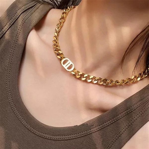 brass women designer earrings necklace simple letter pendant luxury fashion jewelry340l, Silver
brass women designer earrings necklace simple letter pendant luxury fashion jewelry340l, Silver