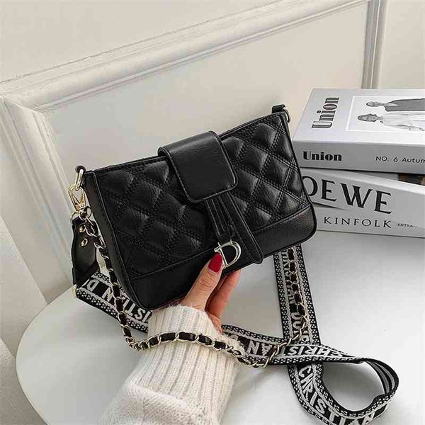 shoulder bags bags women's autumn and small women's wide single lingge hand messenger women factory direct sales 68% off
shoulder bags bags women's autumn and small women's wide single lingge hand messenger women factory direct sales 68% off