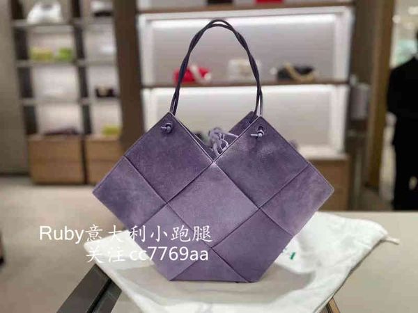 designer bags 2022 green cassette woven waist bag woven square tofu botegaass totes luxury chain vintage cassette pillow square dumpling 5wv
designer bags 2022 green cassette woven waist bag woven square tofu botegaass totes luxury chain vintage cassette pillow square dumpling 5wv