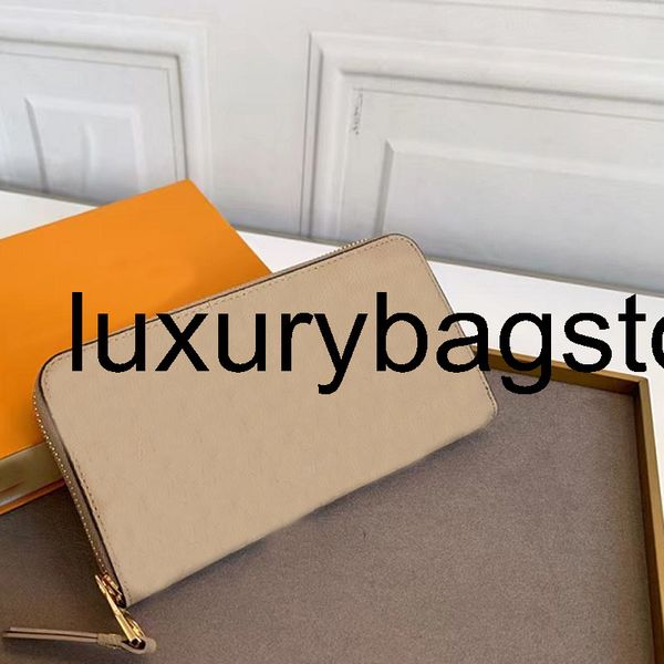 fashion women wallets lady famous pu leather wallet purse single zipper classical purse without box 60017, Red;black
fashion women wallets lady famous pu leather wallet purse single zipper classical purse without box 60017, Red;black