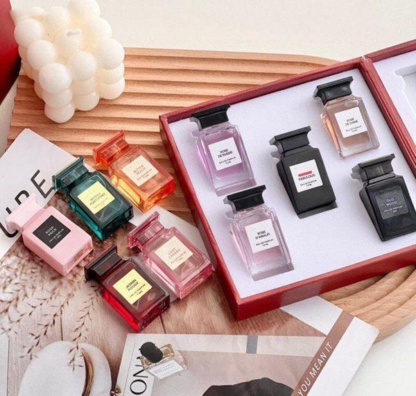 set designer perfumes gift box 10 bottles 7.5ml rose oud wood neroli peach fabulous charm fragrance spray long lasting deli
set designer perfumes gift box 10 bottles 7.5ml rose oud wood neroli peach fabulous charm fragrance spray long lasting deli