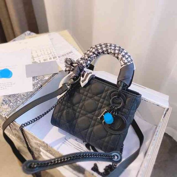 cowhide women's designer clutch bags single shoulder messenger chain small square three four grid silk scarf frosted handbags purse eve
cowhide women's designer clutch bags single shoulder messenger chain small square three four grid silk scarf frosted handbags purse eve