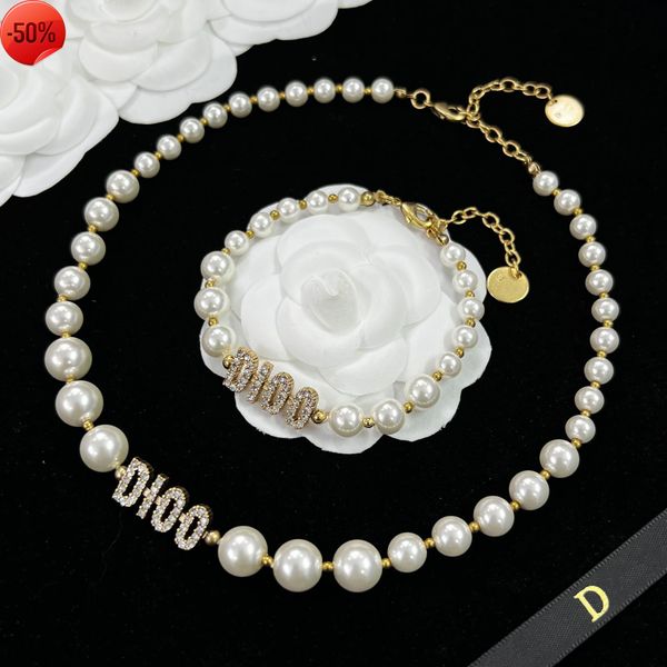 50% off factory clearance sale designer new brand jewelry necklace charm dijia high-grade size letter chain noble women's bracelet, Silver
50% off factory clearance sale designer new brand jewelry necklace charm dijia high-grade size letter chain noble women's bracelet, Silver