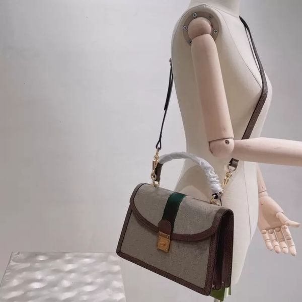 luxury designer bags womens handbags fashion purse the tote bag ladies totes pvc leather crossbody shoulder bags letter pattern design, Black;red
luxury designer bags womens handbags fashion purse the tote bag ladies totes pvc leather crossbody shoulder bags letter pattern design, Black;red