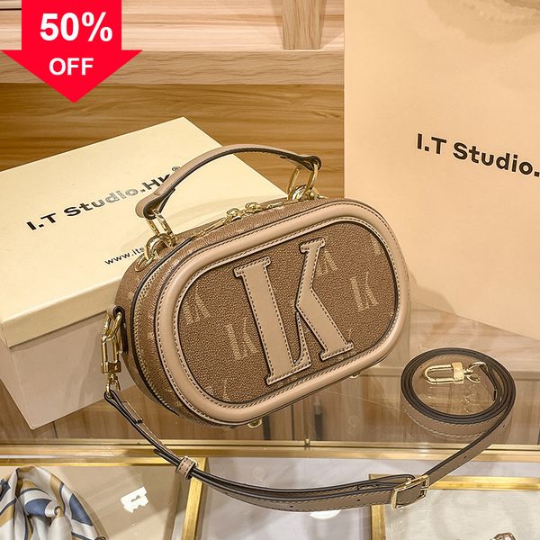 designer evening bag new shoulder mini hand hong kong counter leather camera women's senior sense cross body box 2022 summer fashion
designer evening bag new shoulder mini hand hong kong counter leather camera women's senior sense cross body box 2022 summer fashion