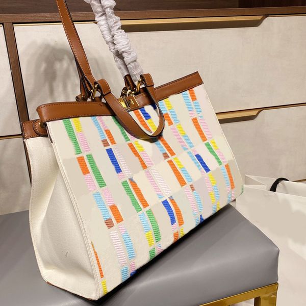luxury saddle crossbody fends bags for womens multicolor handbag designer sling bag baguette tote shoulder purses woman 7a fashion wallet 06
luxury saddle crossbody fends bags for womens multicolor handbag designer sling bag baguette tote shoulder purses woman 7a fashion wallet 06