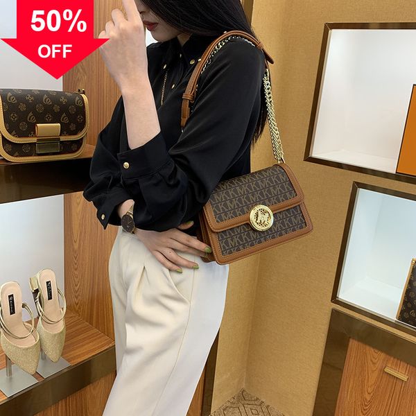 designer evening bag new shoulder mini hand mkk fashion women's old flower color contrast lucky turn small square msenger bag organ
designer evening bag new shoulder mini hand mkk fashion women's old flower color contrast lucky turn small square msenger bag organ