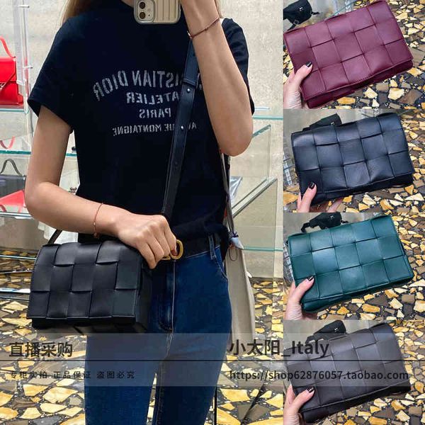 designer bags 2022 green cassette woven waist bag woven square tofu botegaass totes luxury chain vintage cassette pillow square dumpling asq
designer bags 2022 green cassette woven waist bag woven square tofu botegaass totes luxury chain vintage cassette pillow square dumpling asq