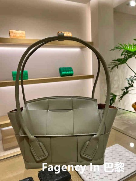 designer bags 2022 green cassette woven waist bag woven square tofu botegaass totes luxury chain vintage cassette pillow square dumpling nrs
designer bags 2022 green cassette woven waist bag woven square tofu botegaass totes luxury chain vintage cassette pillow square dumpling nrs